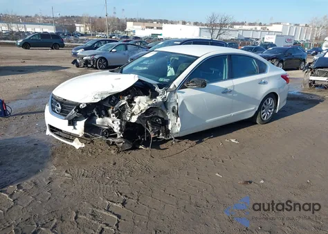 2017 Nissan Altima 2.5 S из США, поврежденный, VIN 1N4AL3AP1HC206503